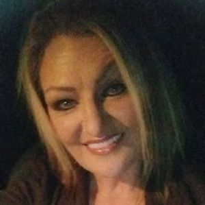 Meet your Posher, Lacey